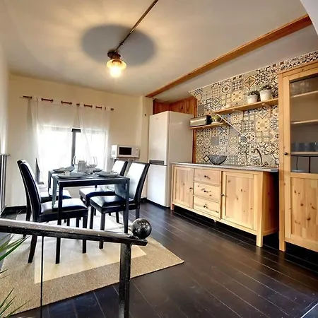 Casa Quatro - Luxury, Stunning Sea Views Дом отдыха Албуфейра